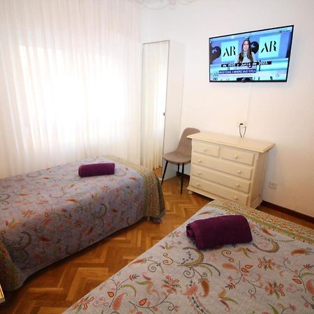 Alojamiento Adelfas Apartment Madrid Exterior foto